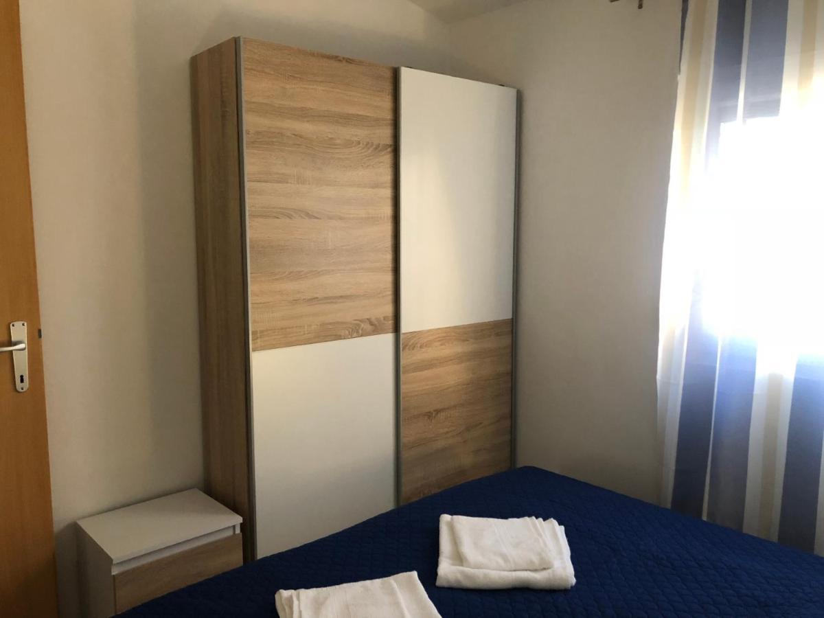 Apartman Luka Vir Daire Dış mekan fotoğraf