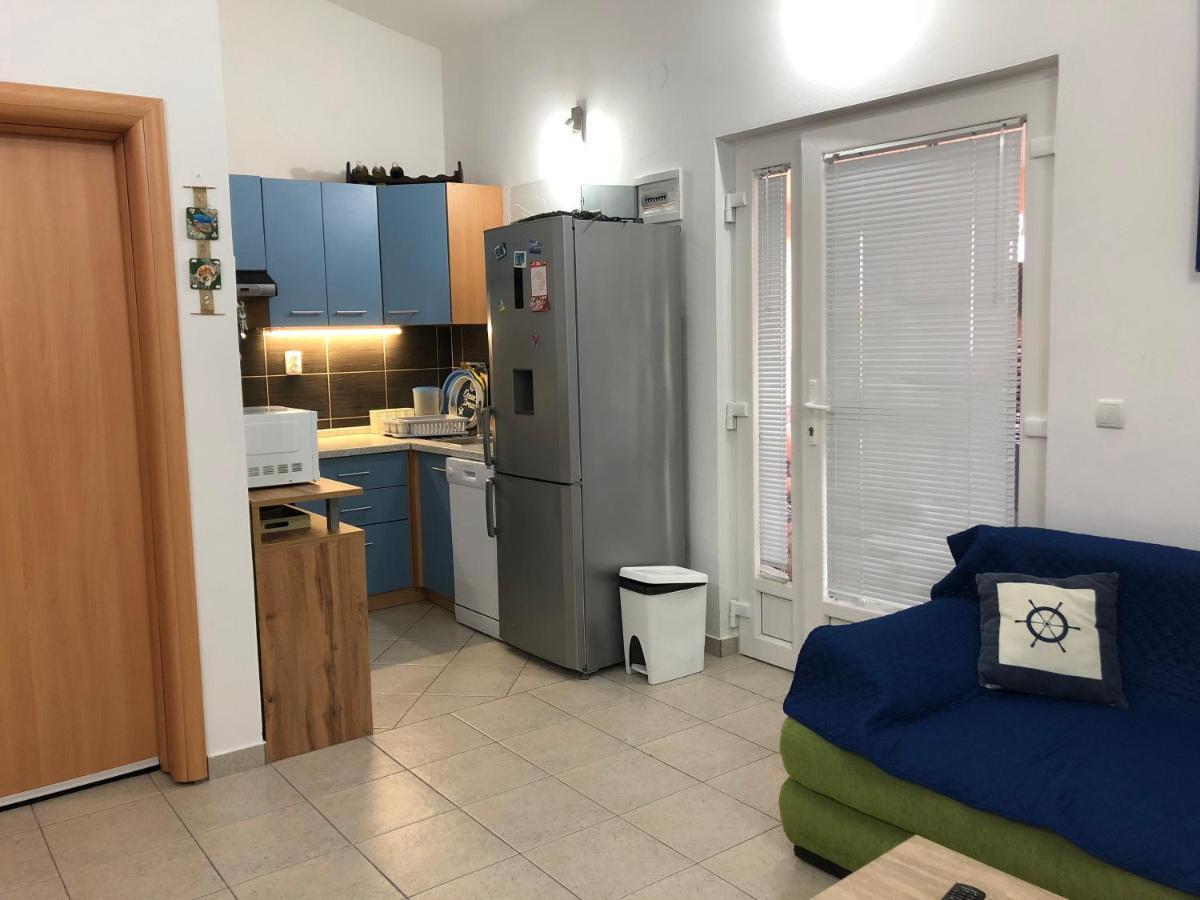 Apartman Luka Vir Daire Dış mekan fotoğraf